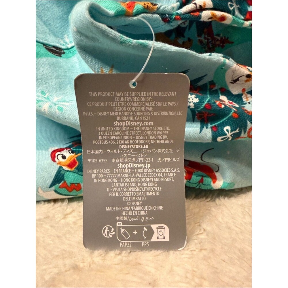 Disney Parks NWT Spirit Jersey Santa Mickey Mouse Friends Holiday Blue Size XXL - Picture 8 of 9